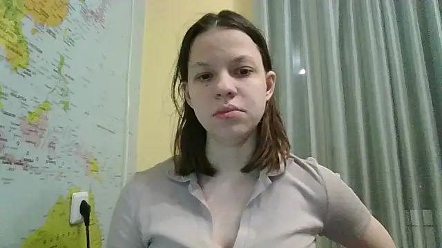 Snapshot of Paradise_Tease chatting on February 28, 2026, 4:39 pm Paradise Tease online show from February 28, 2026, 4:39 pm