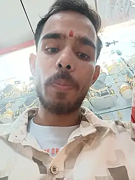 Rajkuma12345 online show from February 13, 2026, 9:09 am