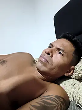 Snapshot of adambrosk_08 chatting on January 15, 2026, 1:47 pm adambrosk 08 online show from January 15, 2026, 1:47 pm