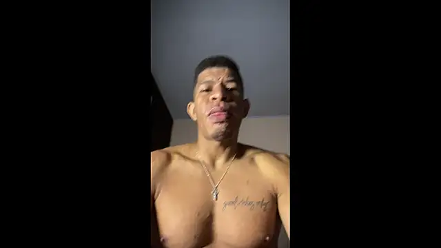 Snapshot of antonio_aguilarx chatting on June 15, 2026, 9:09 am antonio aguilarx online show from June 15, 2026, 9:09 am
