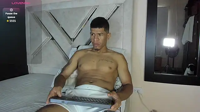 antonio aguilarx online show from March 31, 2026, 8:55 pm