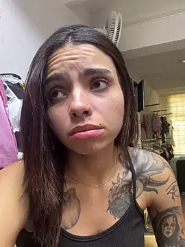 Electra Darkk online show from April 9, 2026, 4:13 pm