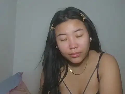 Snapshot of Zyeiii chatting on February 1, 2026, 8:01 am Zyeiii online show from February 1, 2026, 8:01 am