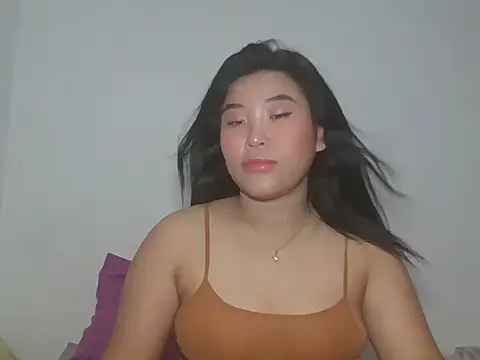 Zyeiii online show from March 6, 2026, 7:58 am