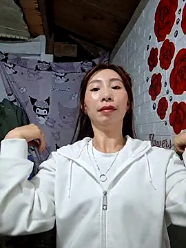 Adela-222 online show from March 7, 2026, 6:42 am