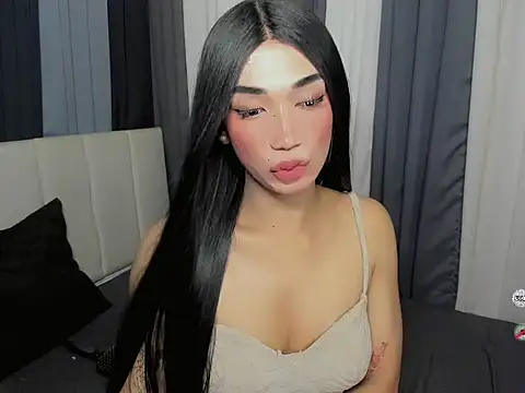 Snapshot of FyangFoxx chatting on April 8, 2026, 5:58 pm FyangFoxx online show from April 8, 2026, 5:58 pm