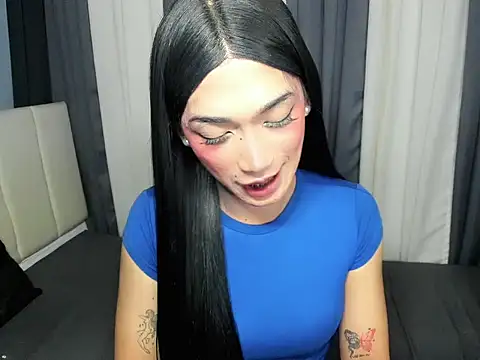 Snapshot of FyangFoxx chatting on April 15, 2026, 7:58 pm FyangFoxx online show from April 15, 2026, 7:58 pm