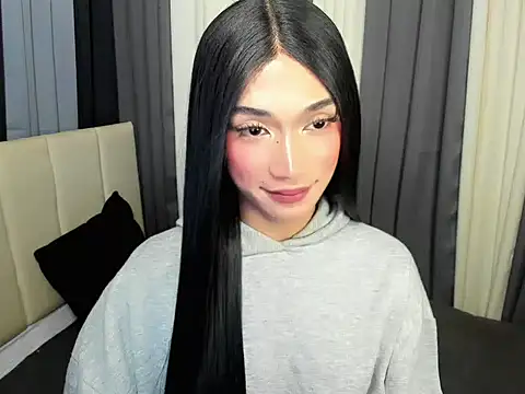 Snapshot of FyangFoxx chatting on May 6, 2026, 5:50 pm FyangFoxx online show from May 6, 2026, 5:50 pm
