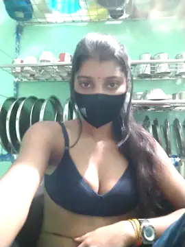 Erotic-Girl online show from February 17, 2026, 7:55 pm