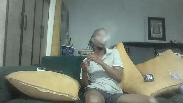 Winterslender online show from May 12, 2026, 8:48 pm