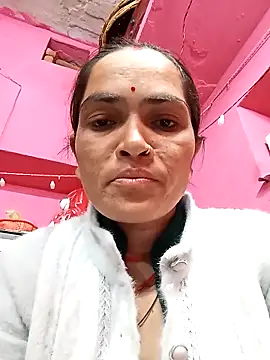 Snapshot of Sonam15884 chatting on February 5, 2026, 2:13 pm Sonam15884 online show from February 5, 2026, 2:13 pm