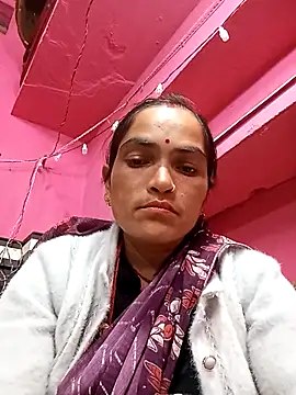 Snapshot of Sonam15884 chatting on January 17, 2026, 2:31 pm Sonam15884 online show from January 17, 2026, 2:31 pm