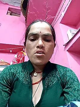 Snapshot of Sonam15884 chatting on February 8, 2026, 3:21 pm Sonam15884 online show from February 8, 2026, 3:21 pm