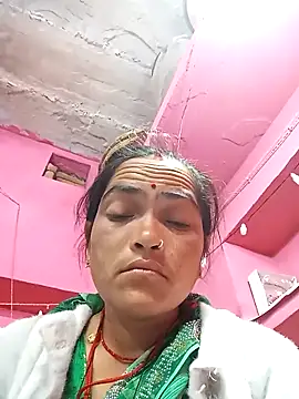 Snapshot of Sonam15884 chatting on January 18, 2026, 10:13 pm Sonam15884 online show from January 18, 2026, 10:13 pm