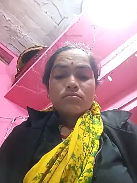 Snapshot of Sonam15884 chatting on February 12, 2026, 11:04 pm Sonam15884 online show from February 12, 2026, 11:04 pm