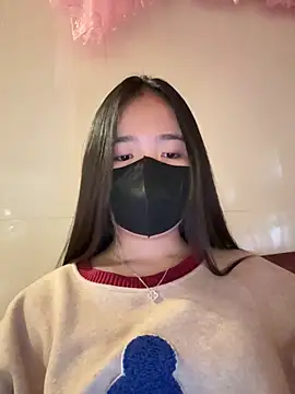 Snapshot of Gwen879 chatting on February 26, 2026, 1:27 am Gwen879 online show from February 26, 2026, 1:27 am