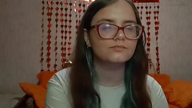 Miyabeee online show from February 13, 2026, 5:13 pm