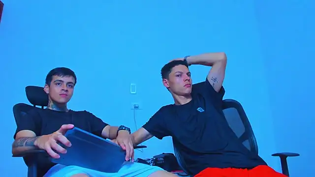 Thomas-Wil online show from April 5, 2026, 1:34 am