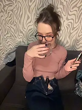 Snapshot of Persephone_Kore chatting on February 25, 2026, 6:19 pm Persephone Kore online show from February 25, 2026, 6:19 pm