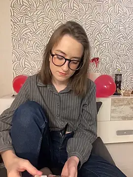 Snapshot of Persephone_Kore chatting on February 12, 2026, 6:40 pm Persephone Kore online show from February 12, 2026, 6:40 pm