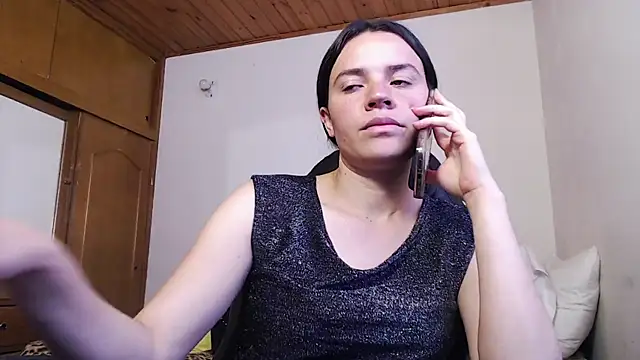 Shanel Lozano online show from March 19, 2026, 7:47 pm