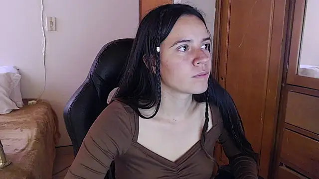 Snapshot of Shanel_Lozano chatting on February 9, 2026, 5:22 pm Shanel Lozano online show from February 9, 2026, 5:22 pm