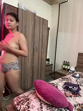 HotNeha08 online show from May 24, 2026, 3:06 am
