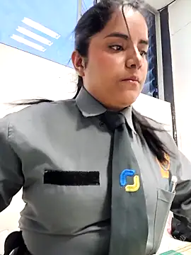 Isabel 3 online show from March 22, 2026, 11:06 pm