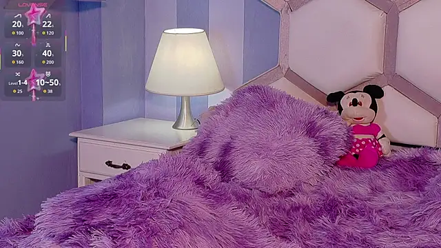 yvi taylor online show from July 6, 2026, 3:03 pm