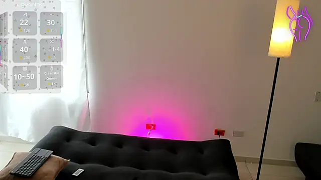 ErisEva online show from February 4, 2026, 8:26 pm