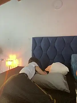 uncontrolled fire online show from May 3, 2026, 8:34 pm