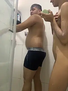 uncontrolled fire online show from March 26, 2026, 7:12 pm