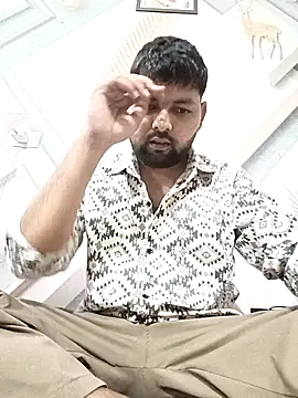 Pulkeet1433 online show from February 21, 2026, 5:26 pm