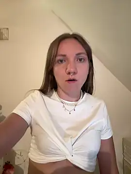 Marina und Jayden online show from July 16, 2026, 7:22 pm
