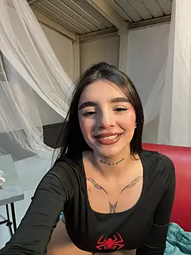 Snapshot of Abriil_cutee chatting on May 12, 2026, 1:13 am Abriil cutee online show from May 12, 2026, 1:13 am