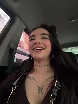 Snapshot of Abriil_cutee chatting on February 14, 2026, 10:10 pm Abriil cutee online show from February 14, 2026, 10:10 pm