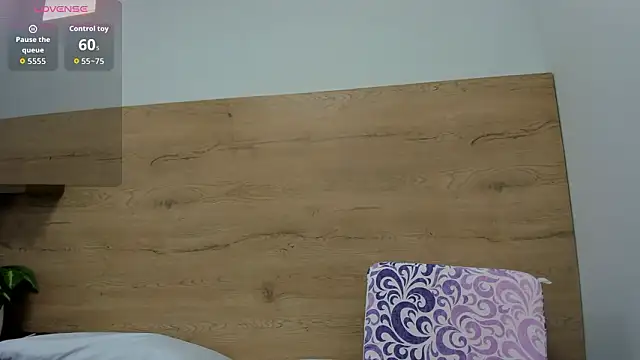 rousemonroe online show from March 5, 2026, 7:10 pm