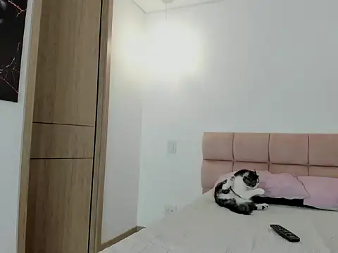 sexy mara online show from July 1, 2026, 3:40 am
