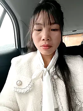 Snapshot of Mimi_sweet1 chatting on February 14, 2026, 12:33 am Mimi sweet1 online show from February 14, 2026, 12:33 am
