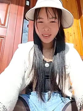 Snapshot of Mimi_sweet1 chatting on February 27, 2026, 2:01 am Mimi sweet1 online show from February 27, 2026, 2:01 am