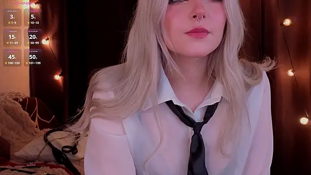 Snapshot of ShyniAlice chatting on February 9, 2026, 3:37 am ShyniAlice online show from February 9, 2026, 3:37 am