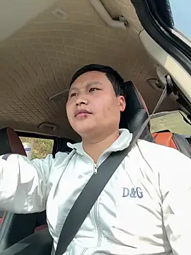 Vtdgaa online show from January 19, 2026, 6:39 am