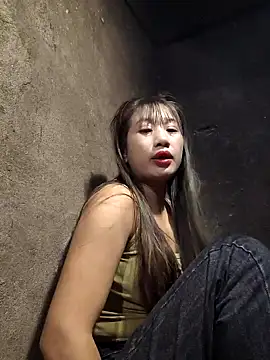 Snapshot of apple0011 chatting on February 12, 2026, 3:39 am apple0011 online show from February 12, 2026, 3:39 am