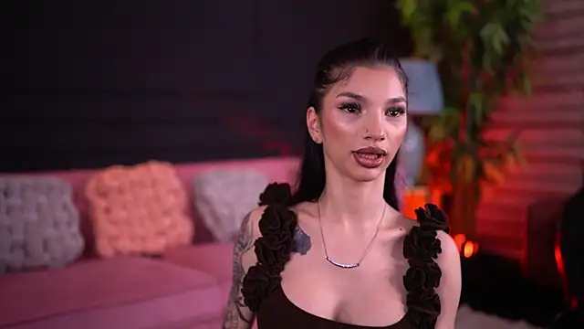 Snapshot of NyssaSky chatting on February 5, 2026, 6:15 pm NyssaSky online show from February 5, 2026, 6:15 pm