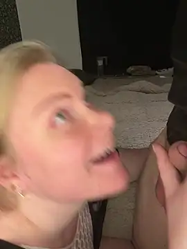 SexyBlondJoanna online show from February 12, 2026, 5:45 pm