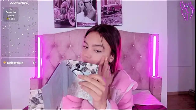 liaa  cutee online show from January 16, 2026, 11:36 am