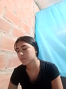 Snapshot of triana-hot18 chatting on February 4, 2026, 12:11 pm triana-hot18 online show from February 4, 2026, 12:11 pm