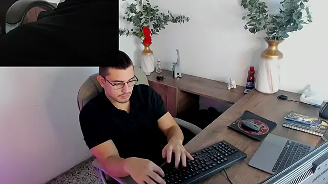 Snapshot of Jay_Grip chatting on February 16, 2026, 7:45 pm Jay Grip online show from February 16, 2026, 7:45 pm