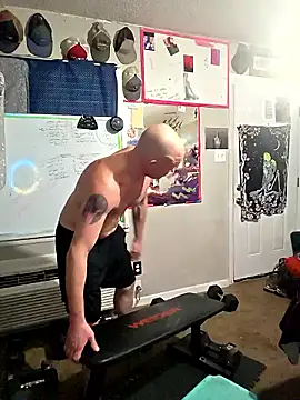 gemmasacetrai online show from February 19, 2026, 1:19 pm