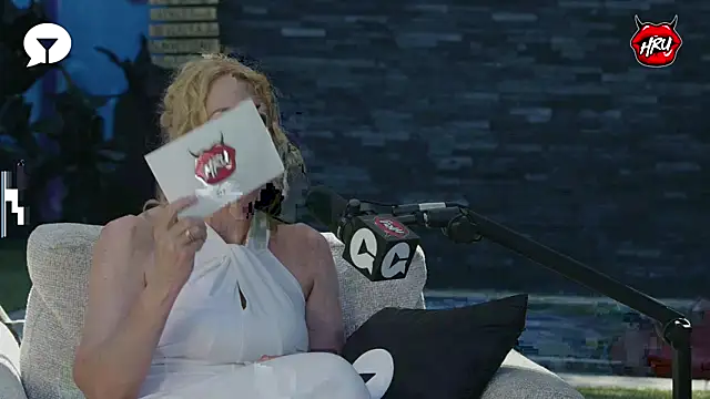 hollyrandall online show from February 28, 2026, 7:24 pm